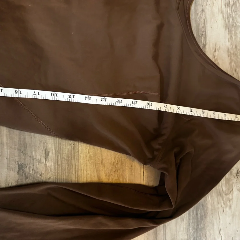 lululemon athletica Chocolate Long Sleeve Top - Picture 6 of 6
